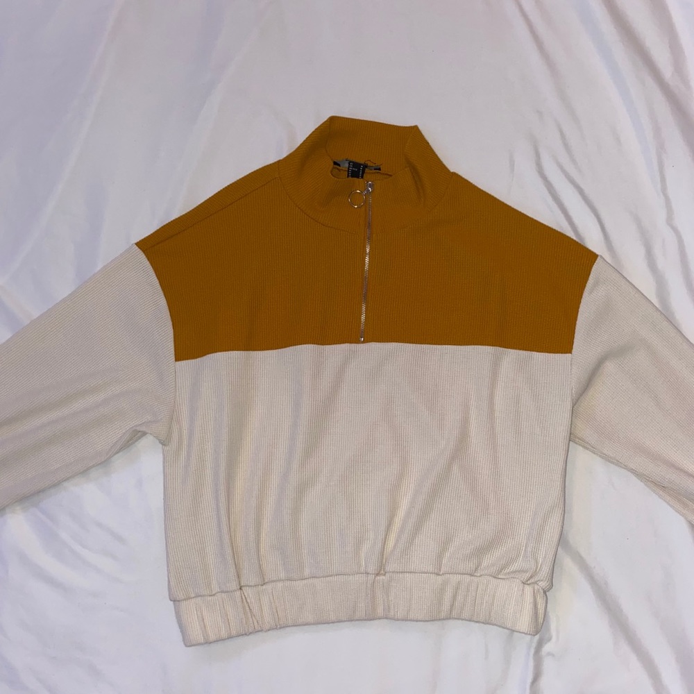 Forever 21 1/3 Zip long sleeve top